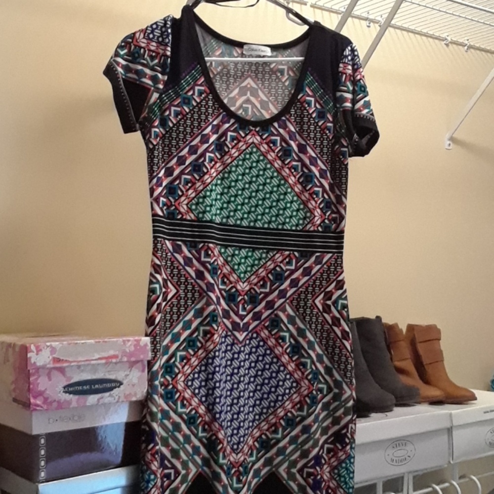 Dress - Picture 3 of 3